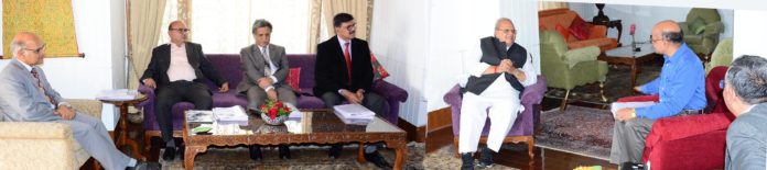 GOVERNOR CHAIRS SAC MEETING-29