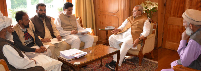 GOVERNOR MEETING DELEGATION LED BY FORMER MINISTER ABDUL GANI KOHLI-22