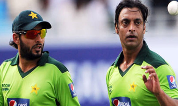 Shahid Afridi & Akhtar