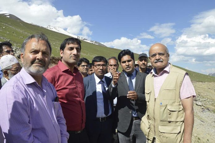 Chief Secretary visits Mughal Road-11-1