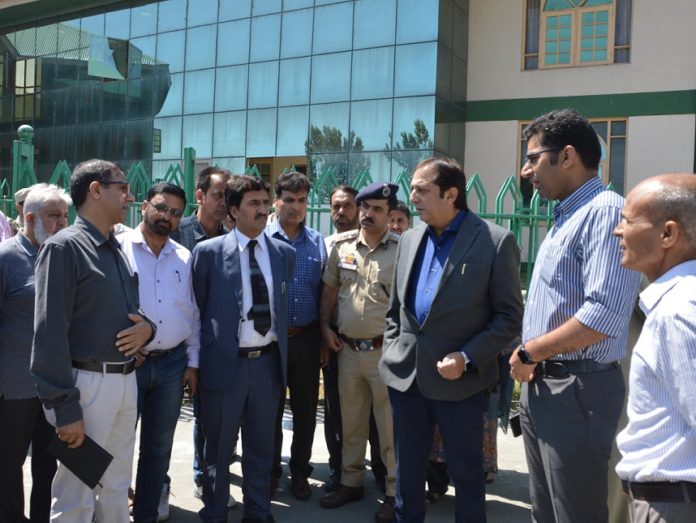 DIV COM VISIT HAJJ HOUSE-2