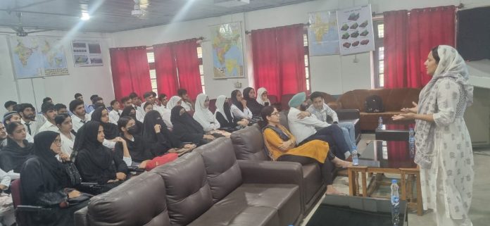 WhatsApp Image 2024-08-28 at 12.58.11 PM (1)